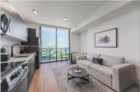 398 NE 5th Street Miami FL 33132