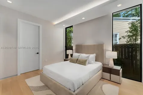 3579 Avocado Avenue Miami FL 33133
