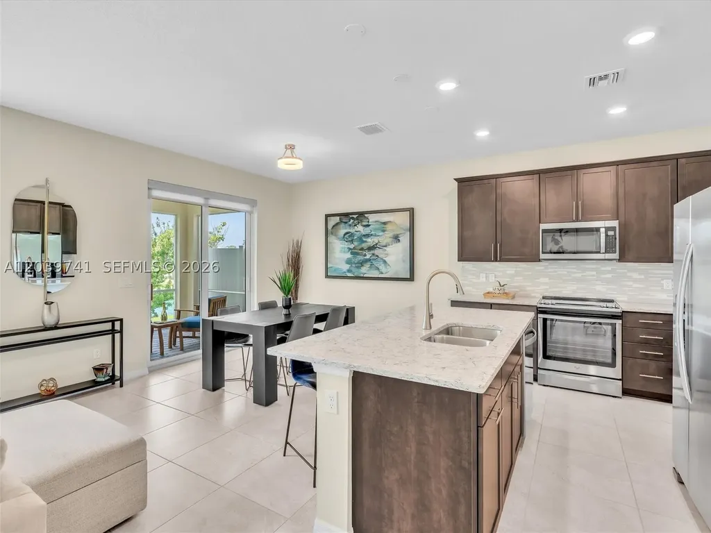 1183 Eucalyptus Drive Hollywood FL 33021