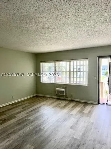119 Salisbury West Palm Beach FL 33417