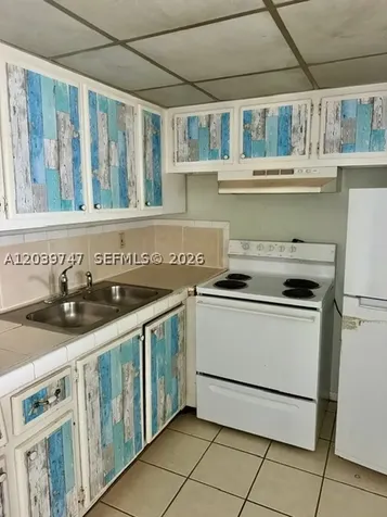 119 Salisbury West Palm Beach FL 33417