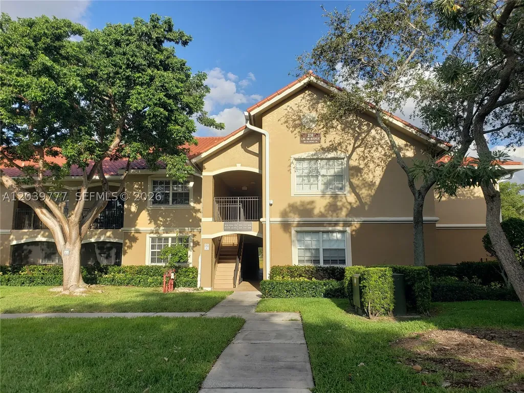 231 SW 116th Avenue Pembroke Pines FL 33025