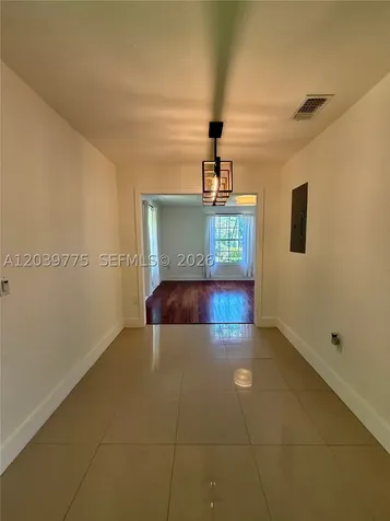 4456 SW 10th Street Miami FL 33134