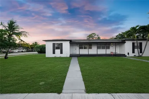 11702 NW 1st Avenue Miami FL 33168