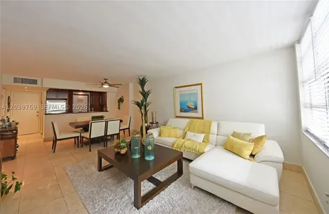2016 Bay Drive Miami Beach FL 33141