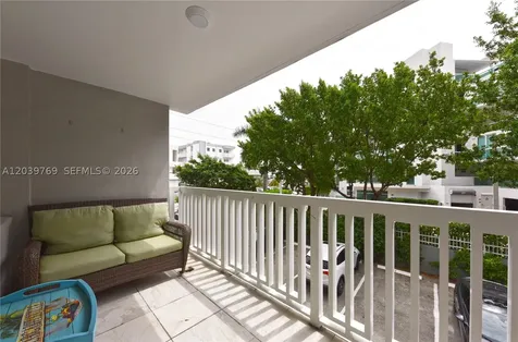 2016 Bay Drive Miami Beach FL 33141