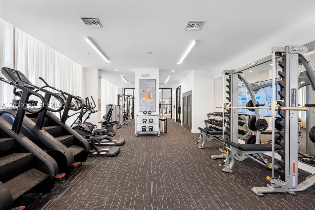 208 N Federal Highway Pompano Beach FL 33062