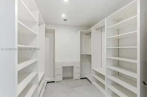 291 E Shore Drive E Miami FL 33133