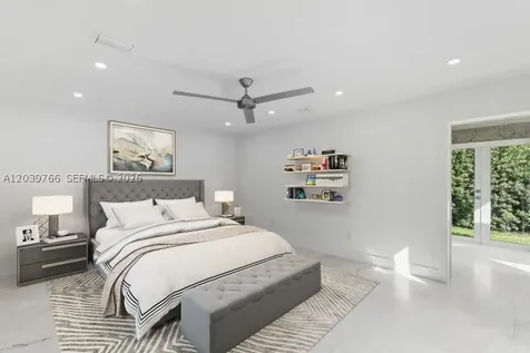 291 E Shore Drive E Miami FL 33133