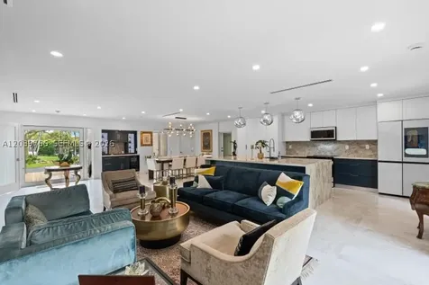 291 E Shore Drive E Miami FL 33133