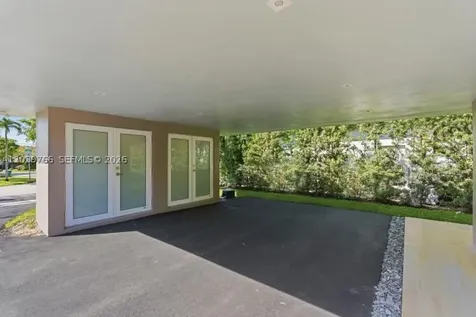291 E Shore Drive E Miami FL 33133