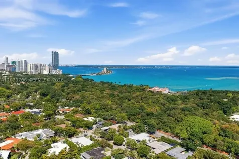 291 E Shore Drive E Miami FL 33133