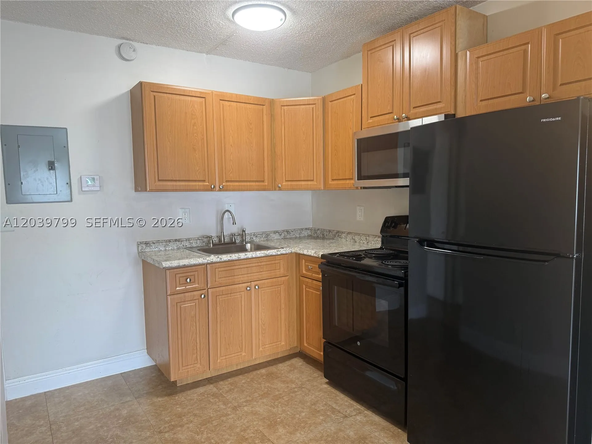 715 NE 2nd Avenue Fort Lauderdale FL 33304