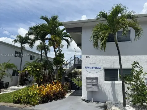 715 NE 2nd Avenue Fort Lauderdale FL 33304