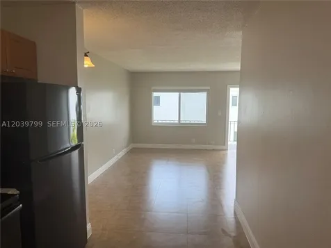715 NE 2nd Avenue Fort Lauderdale FL 33304