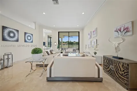 935 Gulfstream Court Weston FL 33327