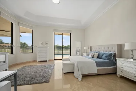 935 Gulfstream Court Weston FL 33327