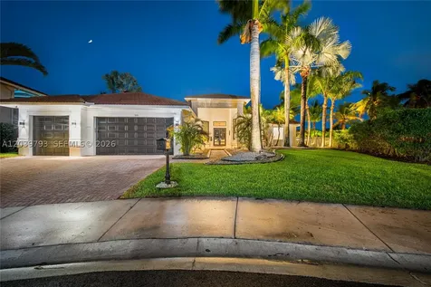 935 Gulfstream Court Weston FL 33327