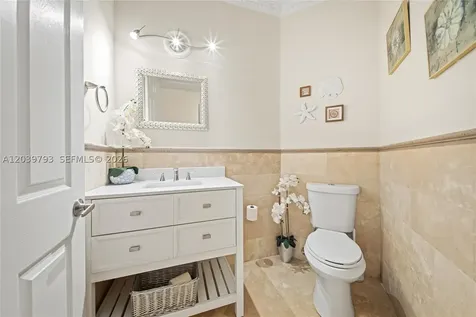 935 Gulfstream Court Weston FL 33327