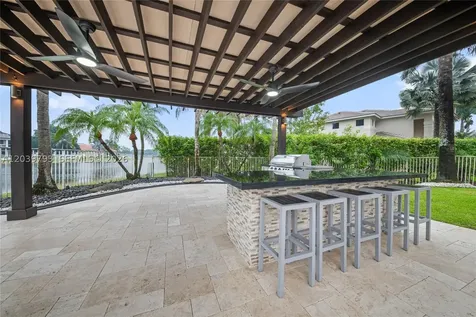 935 Gulfstream Court Weston FL 33327