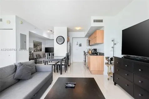 350 S Miami Avenue Miami FL 33130