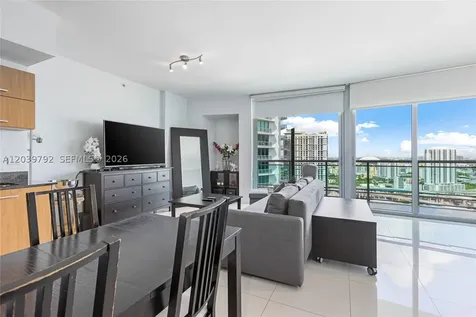 350 S Miami Avenue Miami FL 33130