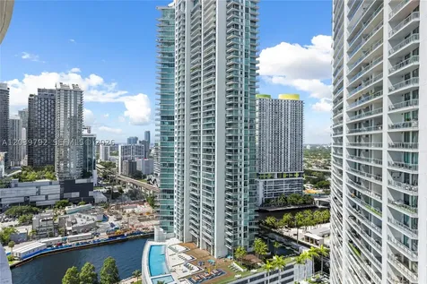 350 S Miami Avenue Miami FL 33130