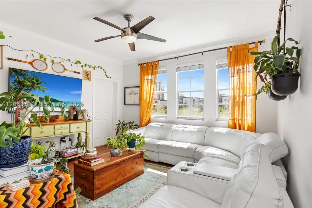 533 NE 3rd Avenue Fort Lauderdale FL 33301
