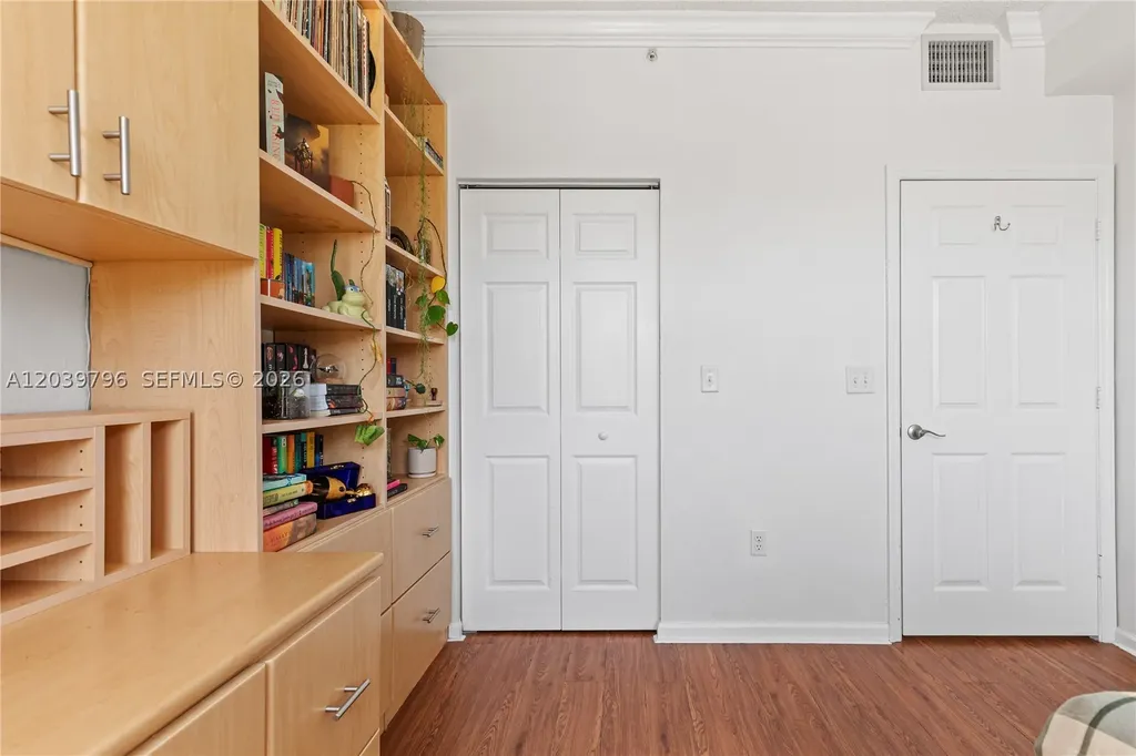533 NE 3rd Avenue Fort Lauderdale FL 33301