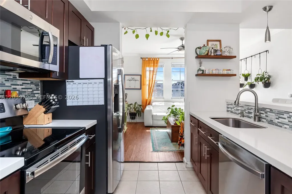 533 NE 3rd Avenue Fort Lauderdale FL 33301