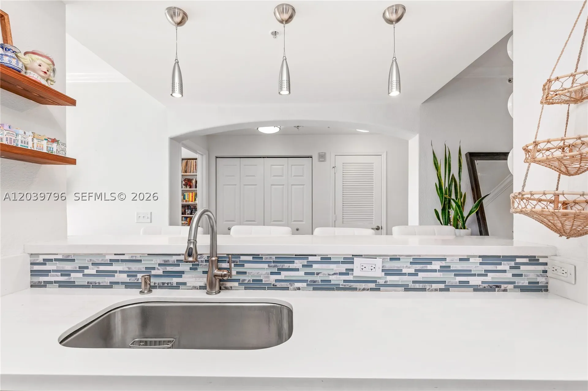 533 NE 3rd Avenue Fort Lauderdale FL 33301