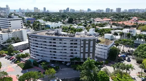 4141 Nautilus Drive Miami Beach FL 33140