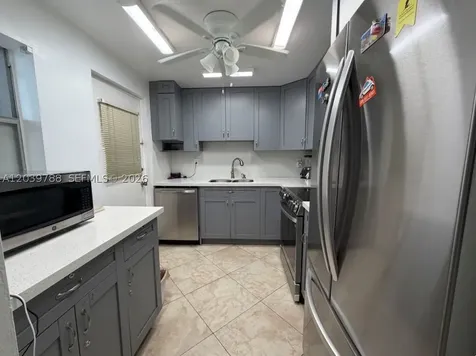 4141 Nautilus Drive Miami Beach FL 33140