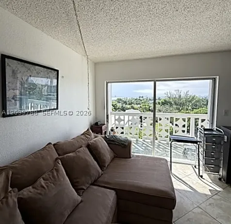 4141 Nautilus Drive Miami Beach FL 33140