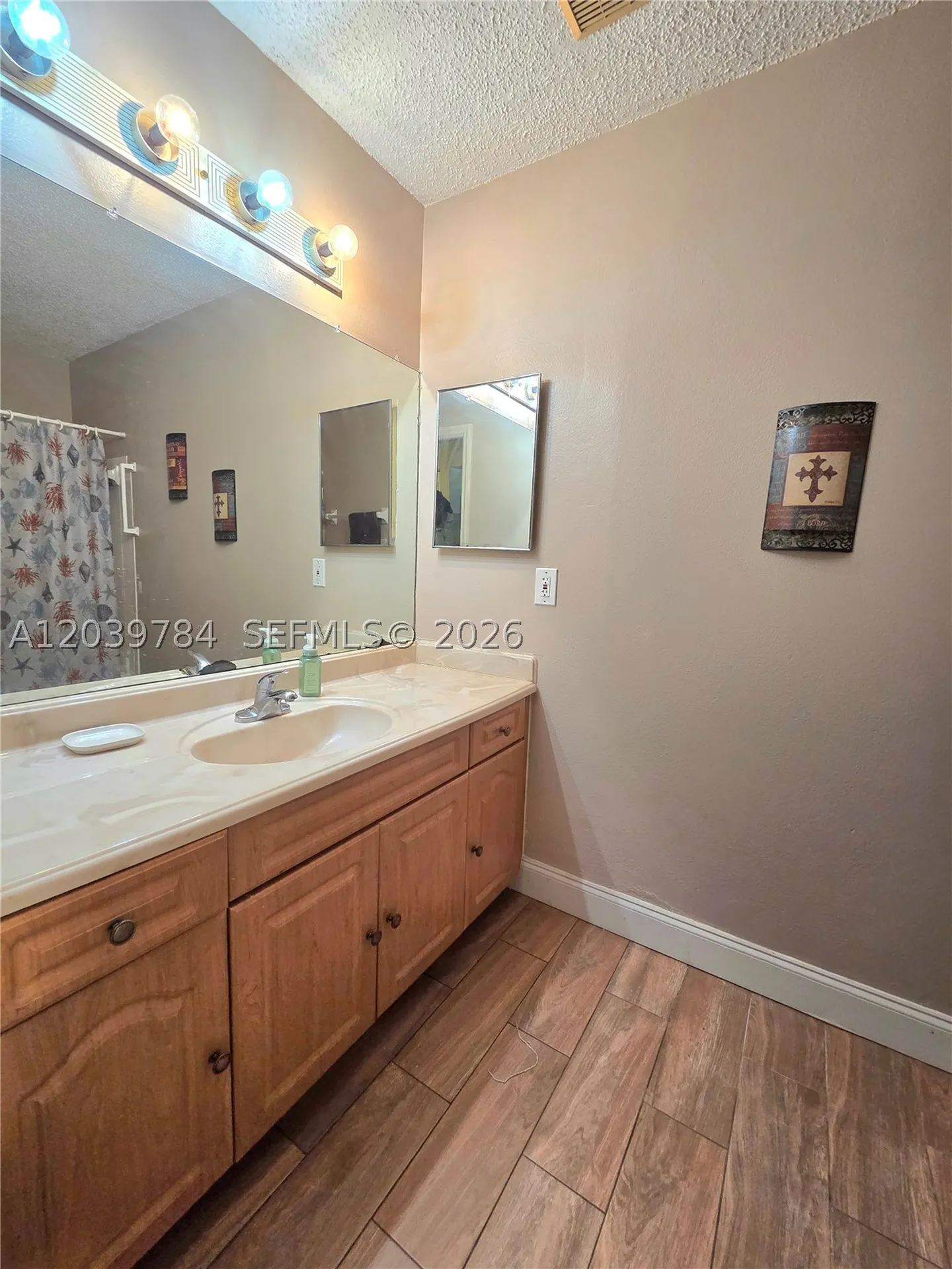 1327 NW 87th Terrace Coral Springs FL 33071