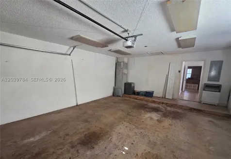 1327 NW 87th Terrace Coral Springs FL 33071