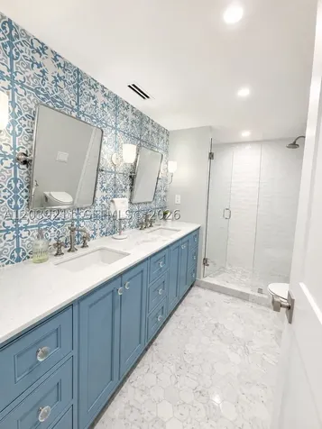 9 Island Avenue Miami Beach FL 33139
