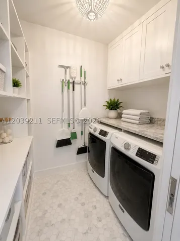 9 Island Avenue Miami Beach FL 33139