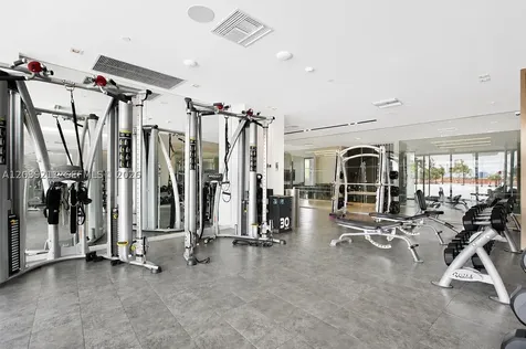 9 Island Avenue Miami Beach FL 33139
