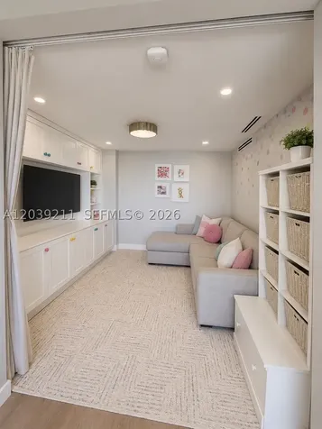 9 Island Avenue Miami Beach FL 33139