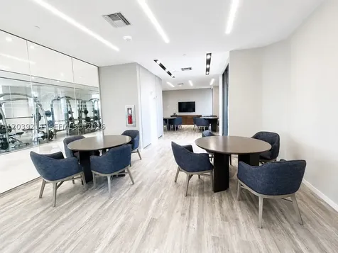 9 Island Avenue Miami Beach FL 33139