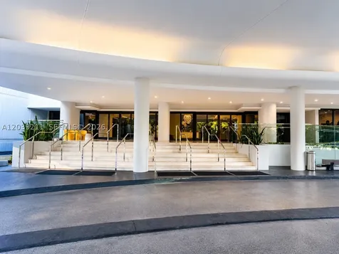 9 Island Avenue Miami Beach FL 33139