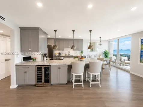 9 Island Avenue Miami Beach FL 33139
