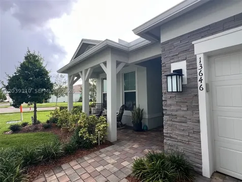 13646 SW Gingerline Drive Port St. Lucie FL 34987