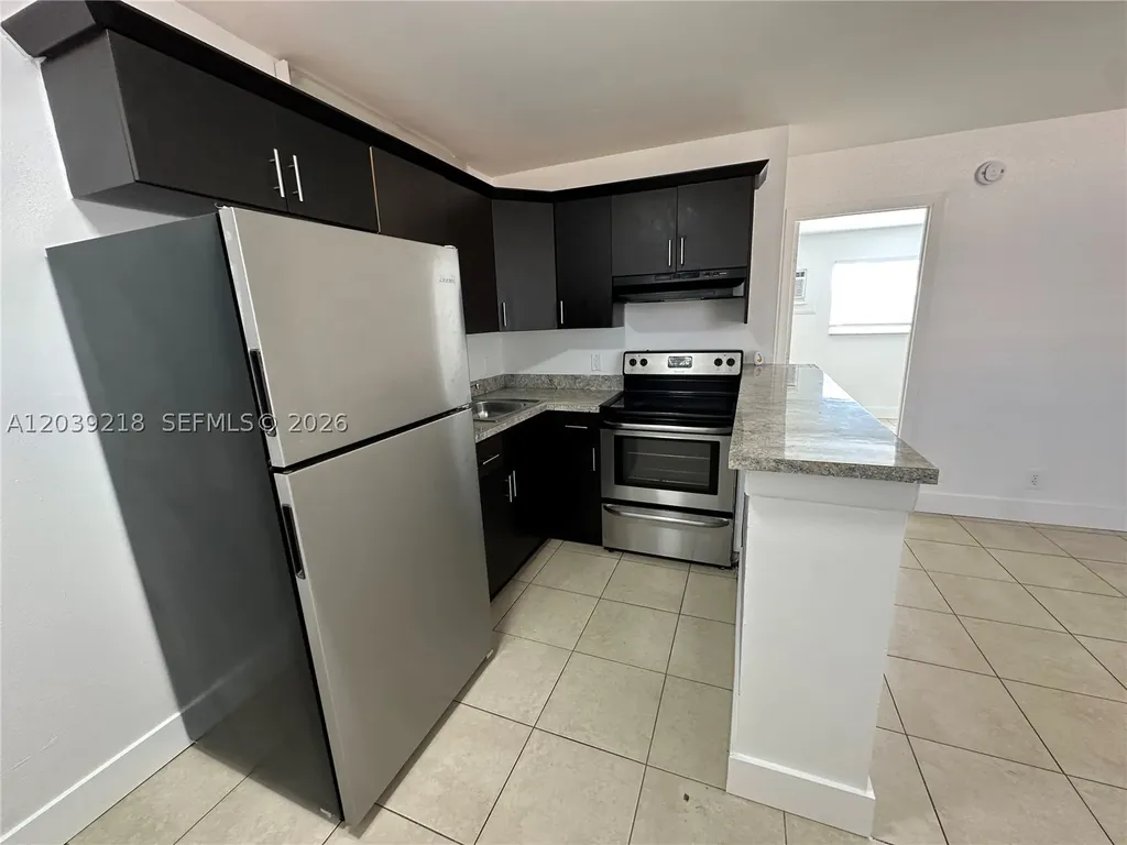 101 NE 41st Street Oakland Park FL 33334