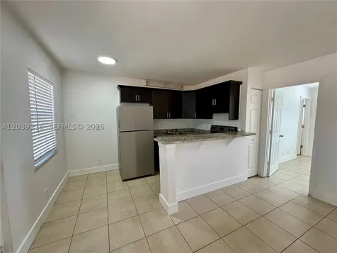 101 NE 41st Street Oakland Park FL 33334