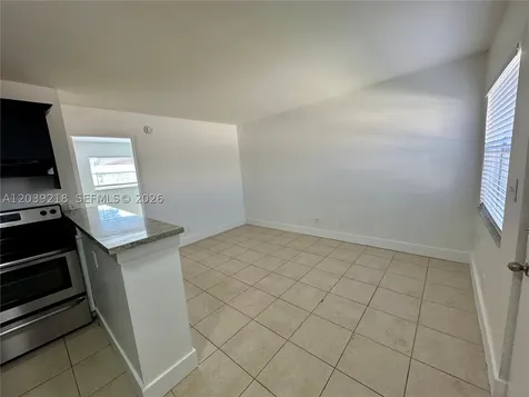 101 NE 41st Street Oakland Park FL 33334