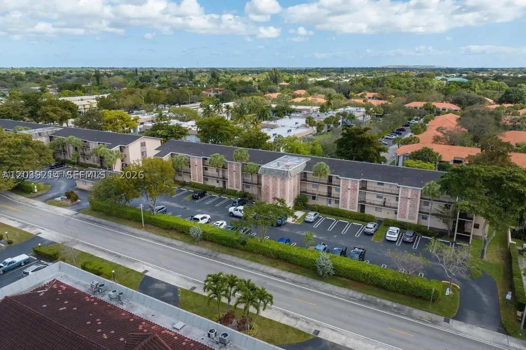 3351 NW 85th Avenue Coral Springs FL 33065