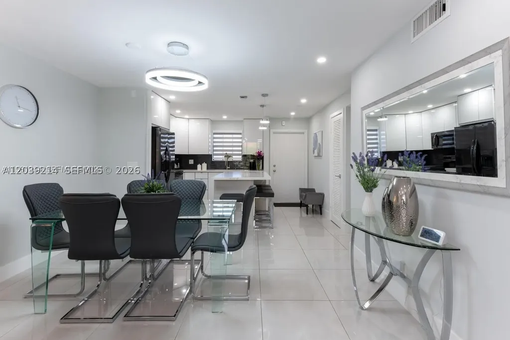 3351 NW 85th Avenue Coral Springs FL 33065