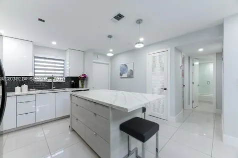 3351 NW 85th Avenue Coral Springs FL 33065